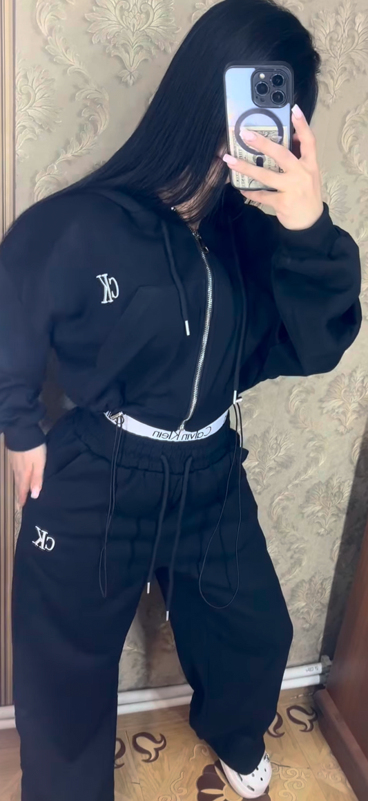 Calvin Klein siyah eşofman takımı