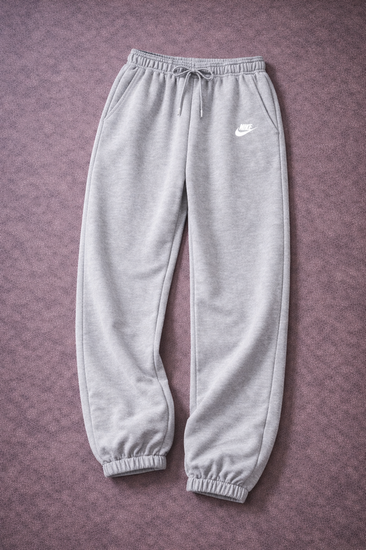 Premium Seri: Nike Logolu Rahat Kesim Jogger Eşofman
